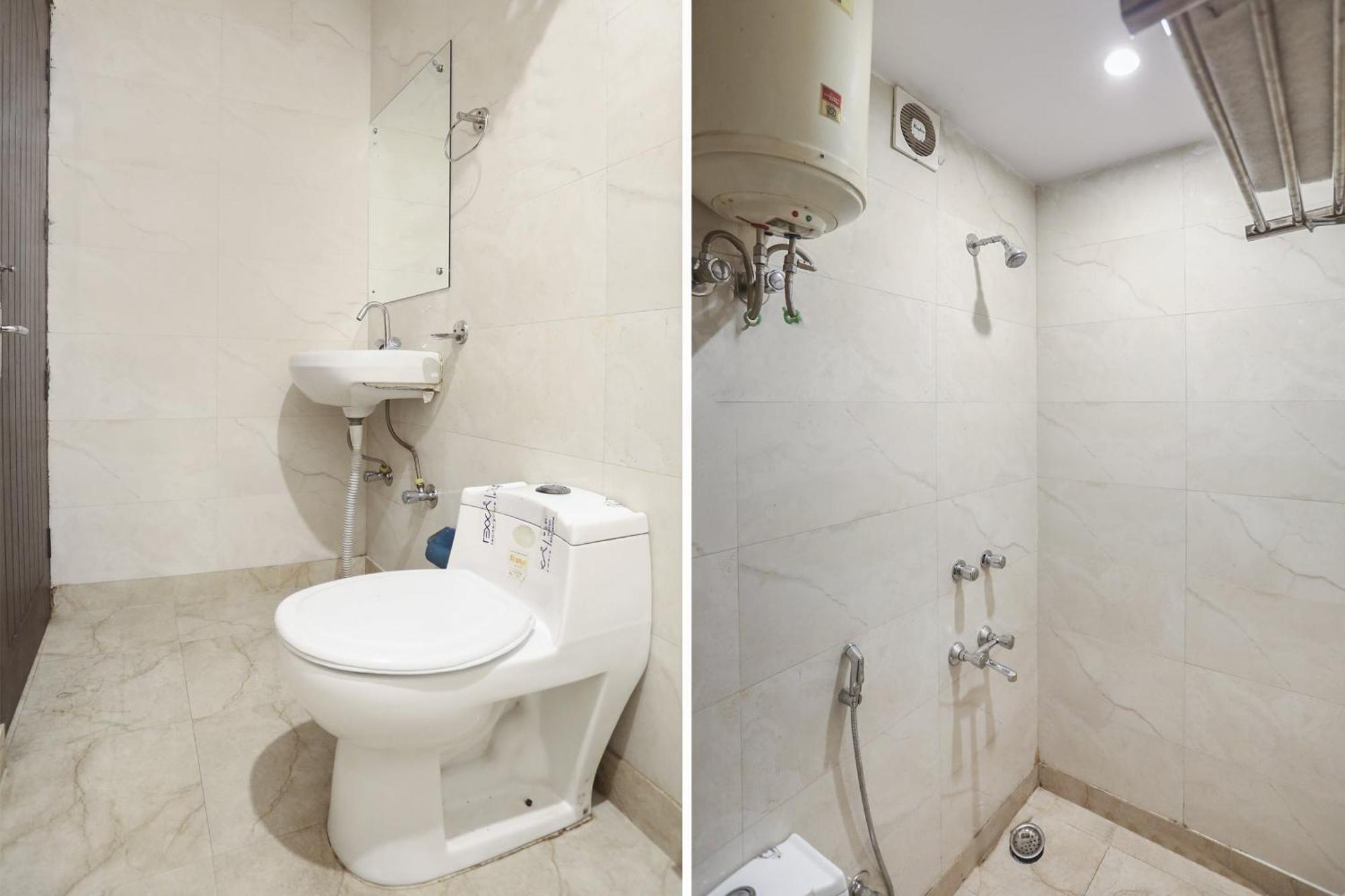 Hotel O Royal Galaxy New Delhi
